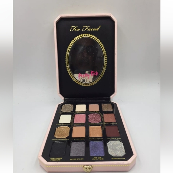 Too Faced Pretty Rich Diamond light Eye Shadow Palette - Picture 2 of 5